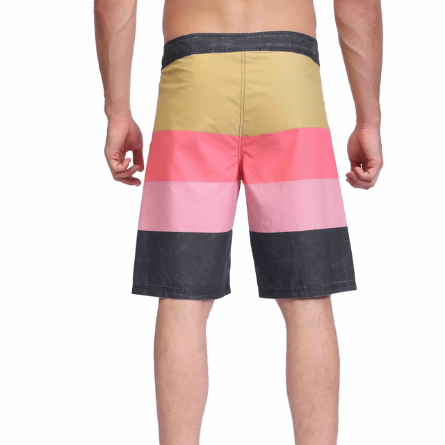 Herren Schwimmkofferknielänge Boardshort Active Flex Heavy Stripes gedruckt