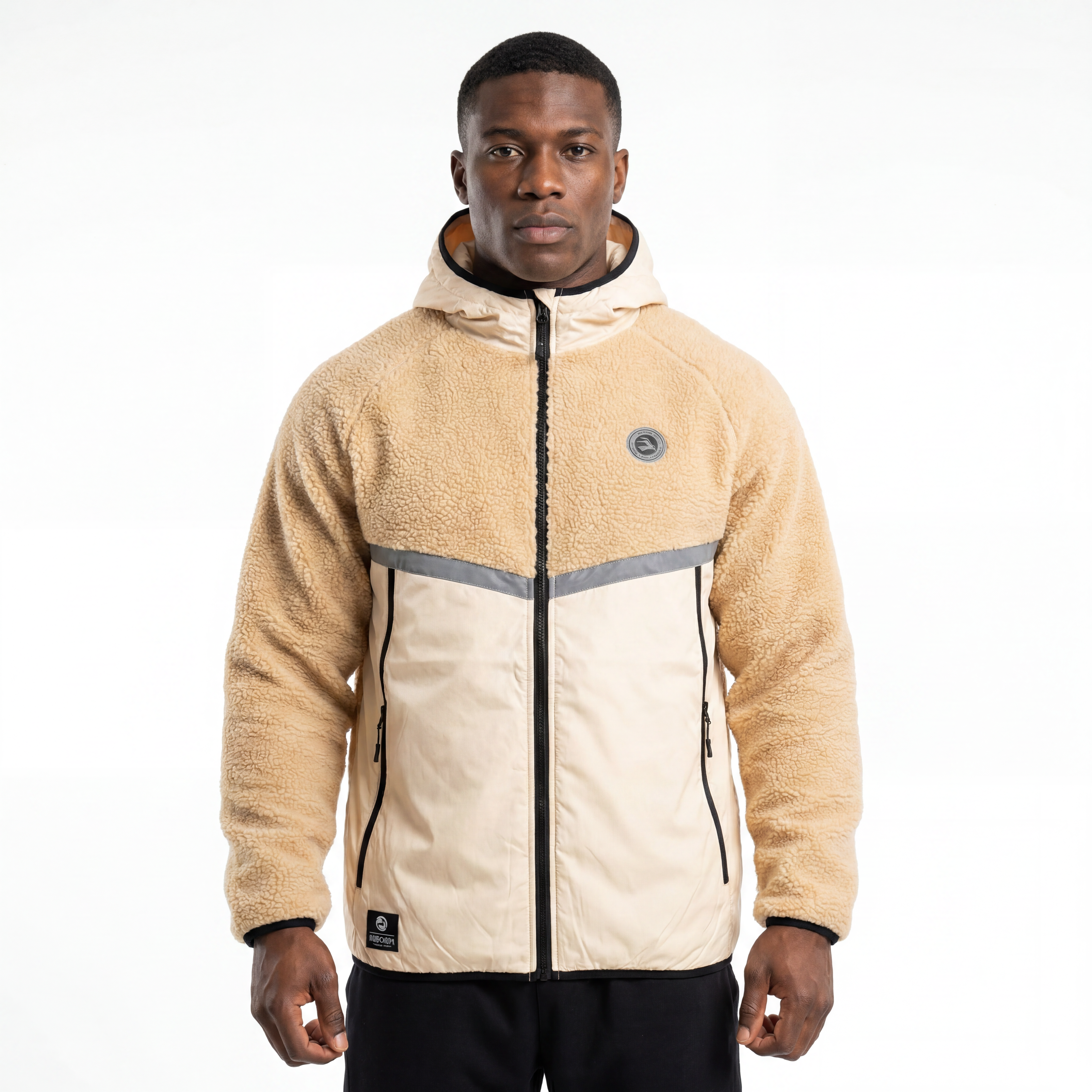 Herren-Winter-Outdoor-Kapuzenjacke mit gebondetem Sherpa-Steppeinsatz und reflektierendem Besatz